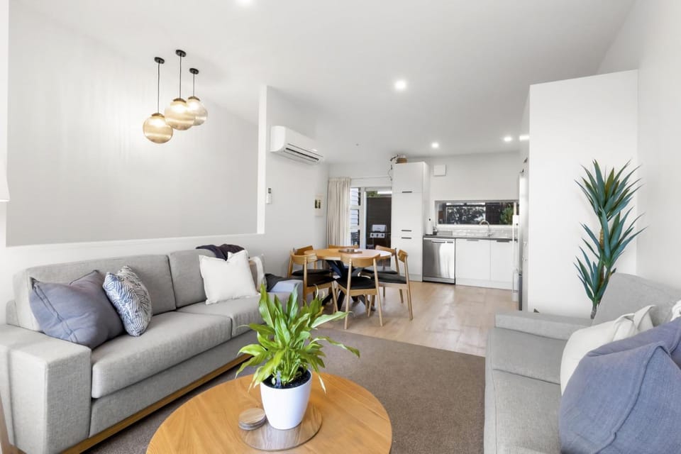 Remarkable Woodsider - family friendly walk to town Apartment in Queenstown