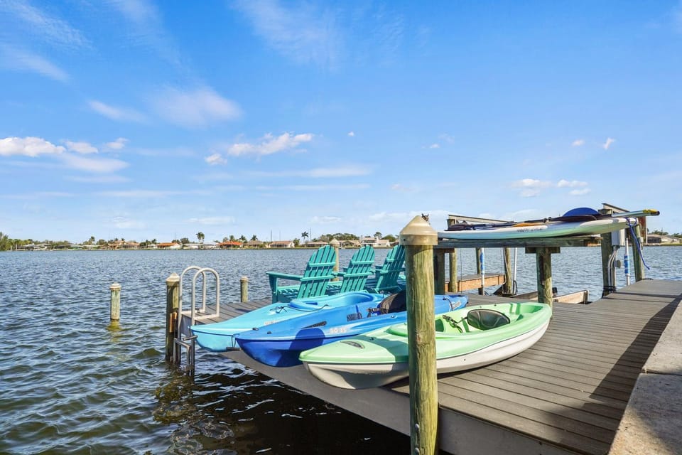 Natural landscape, Canoeing, Lake view, Sports