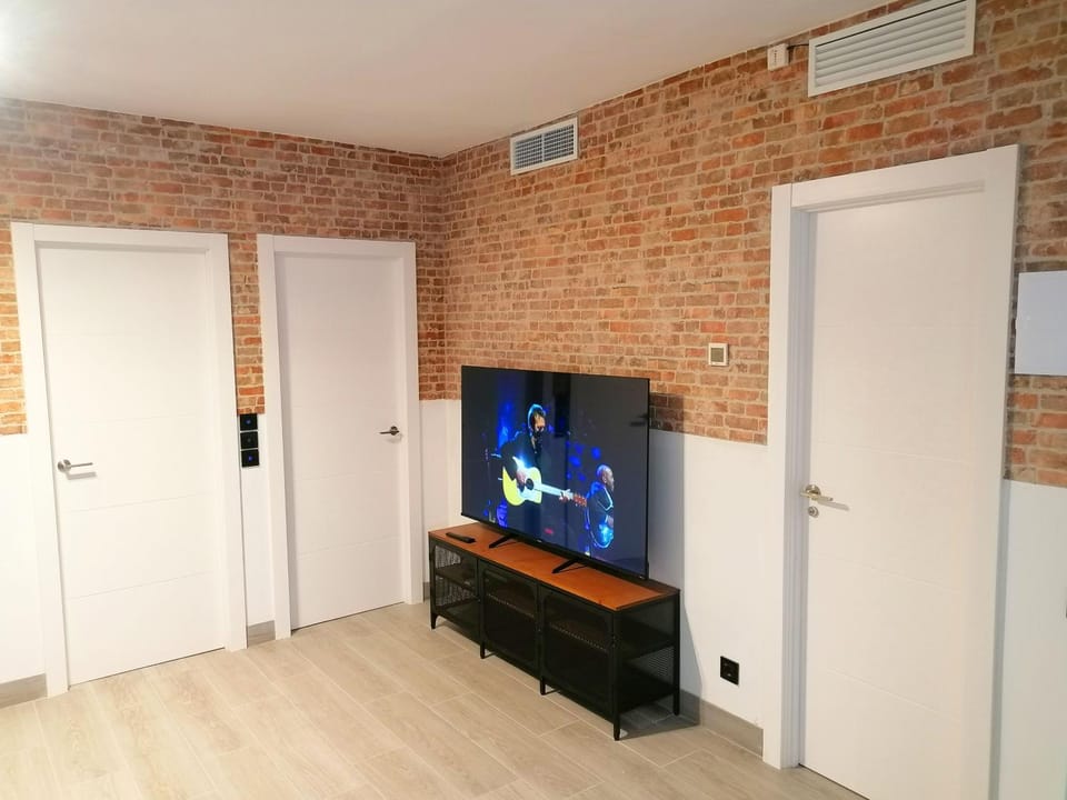 TV and multimedia