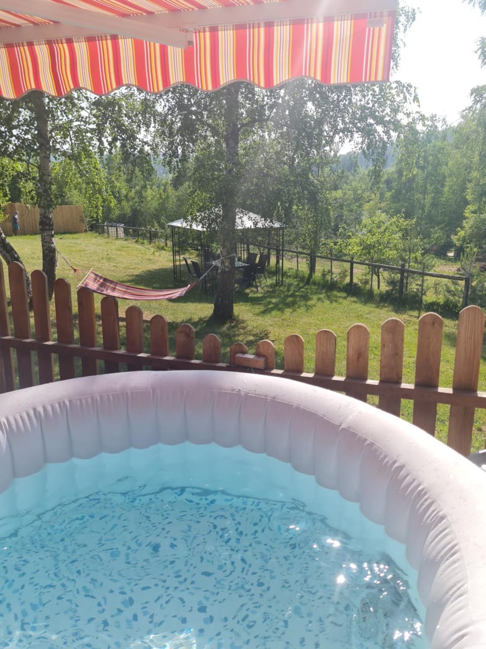 Day, Natural landscape, Hot Tub, Garden view