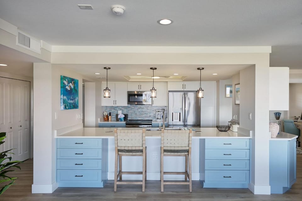 Sublime Gulf Front Residence at Gulfside Place Apartment in Sanibel Island