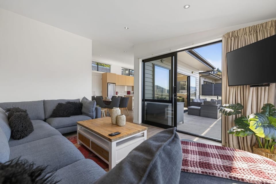 Goldrush Way House in Queenstown