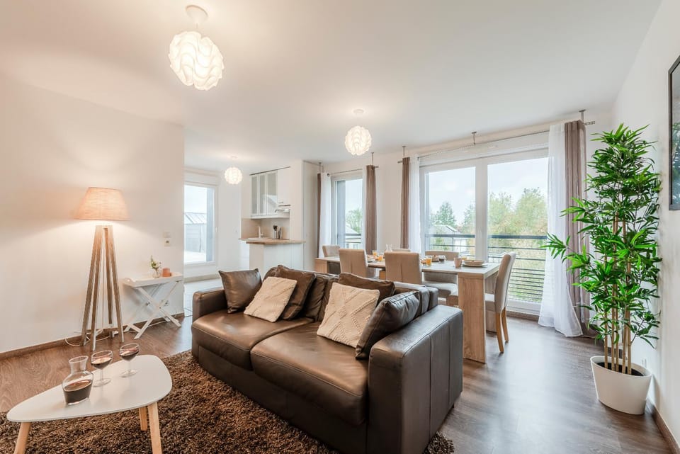 Communal lounge/ TV room, Living room