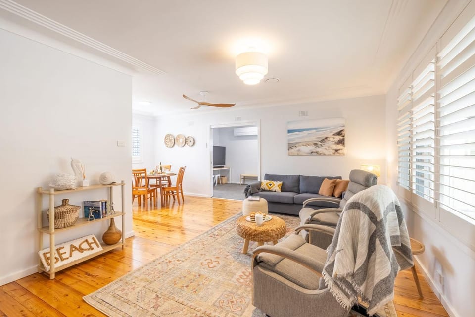 Seaesta at Little Beach, 72 Achilles Street House in Nelson Bay