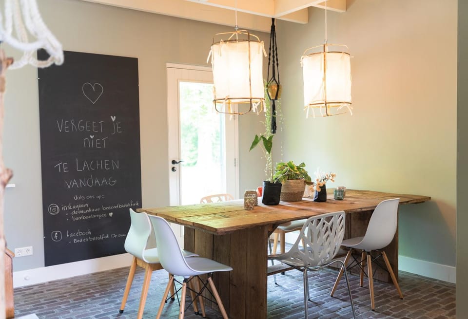 Communal lounge/ TV room, Dining area