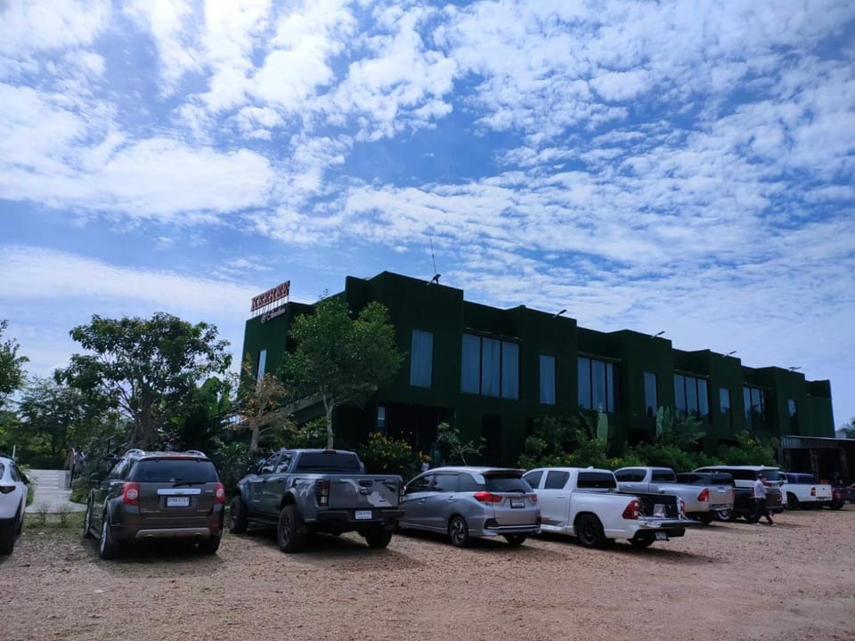 Keeree at chiewlarn Hotel in Surat Thani Changwat
