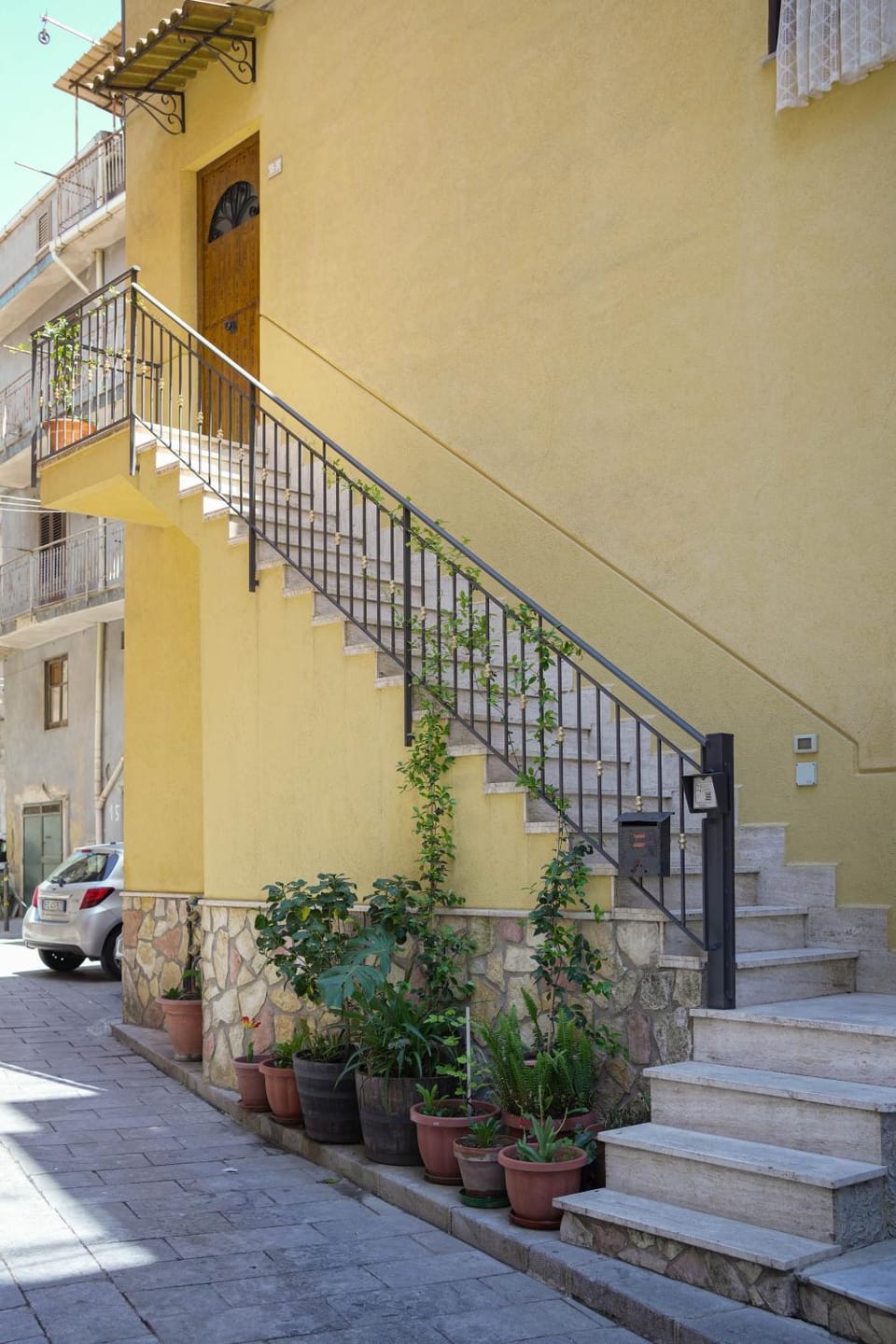 Property building, Neighbourhood, Street view