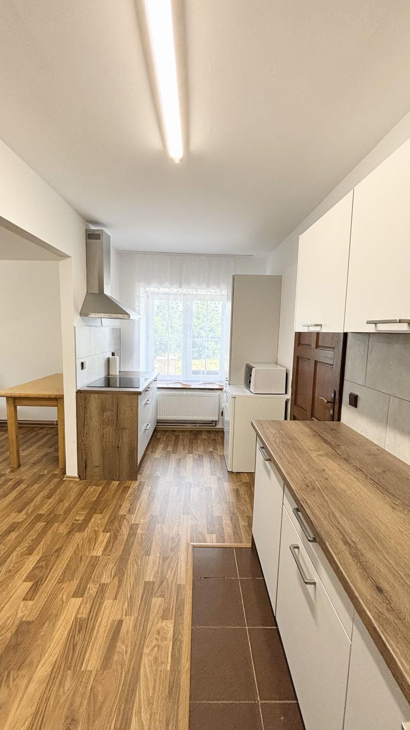 Kitchen or kitchenette, Kitchen or kitchenette