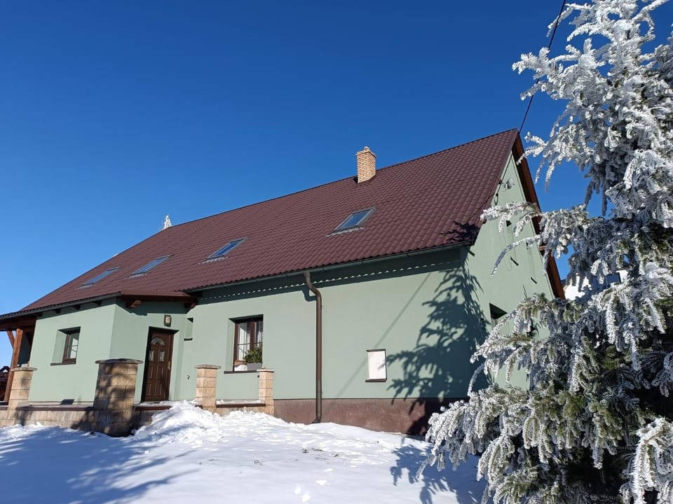 Property building, Winter
