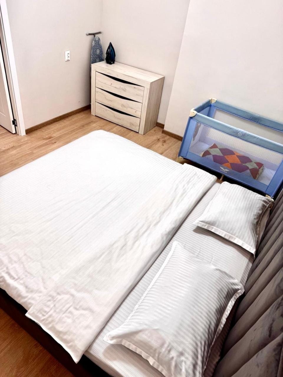 Alau, 3-Room Apartments 323,5 Apartment in Kazakhstan