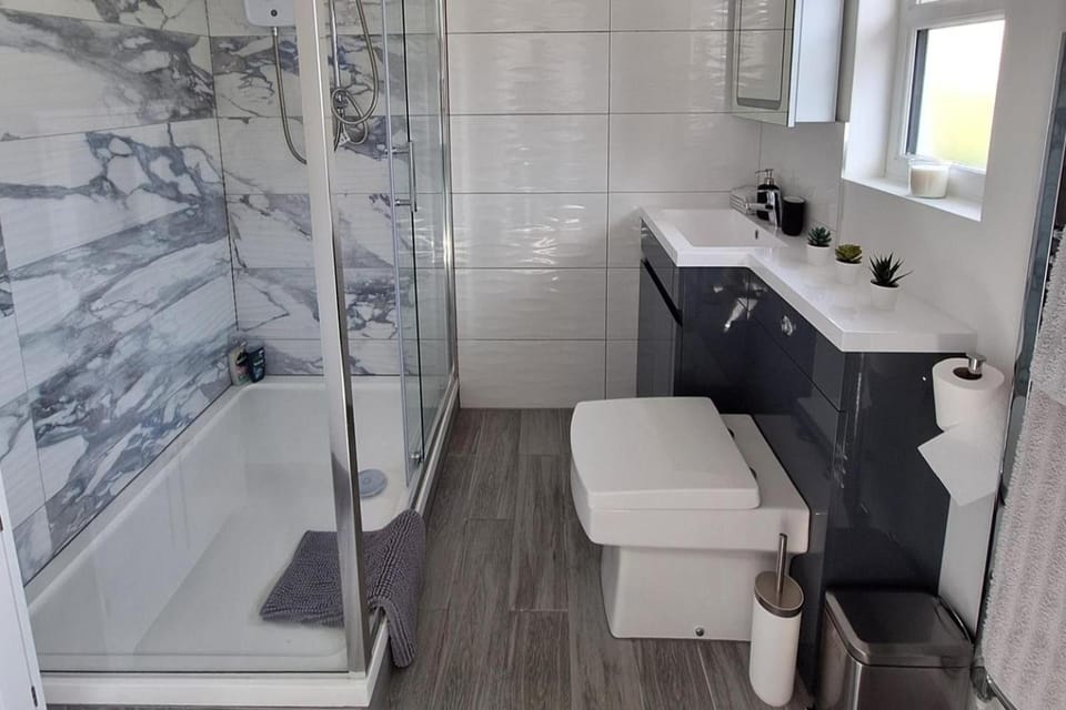Lodge - Sleeps 2 - Pet friendly - Parking - Patio Apartment in Sidcup