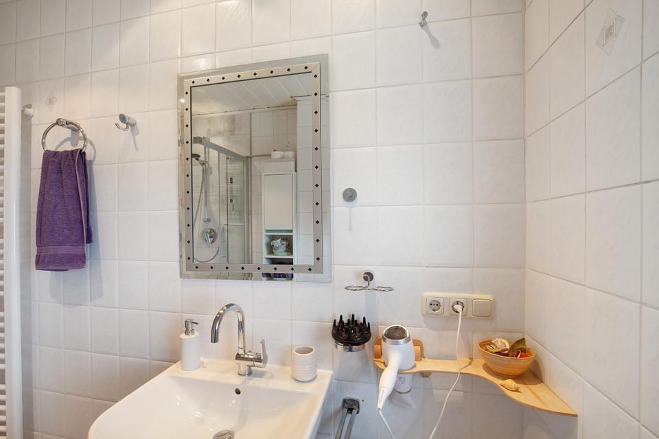 Bathroom, Living room