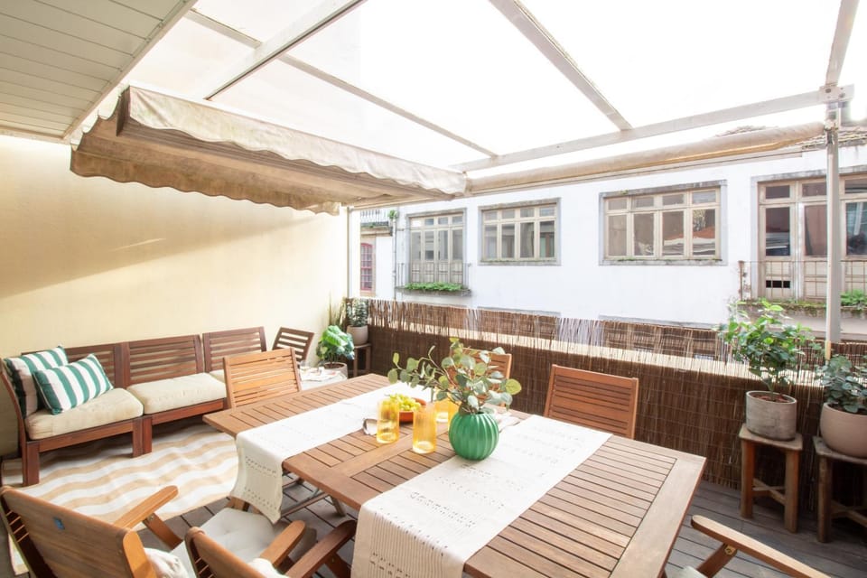 Fábrica Three-Story Charm by LovelyStay Apartment in Porto