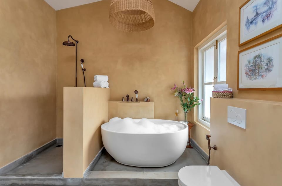 Bathroom, Bath