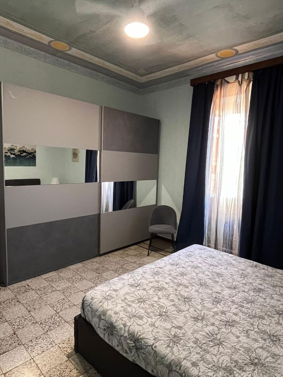 Bedroom, wardrobe