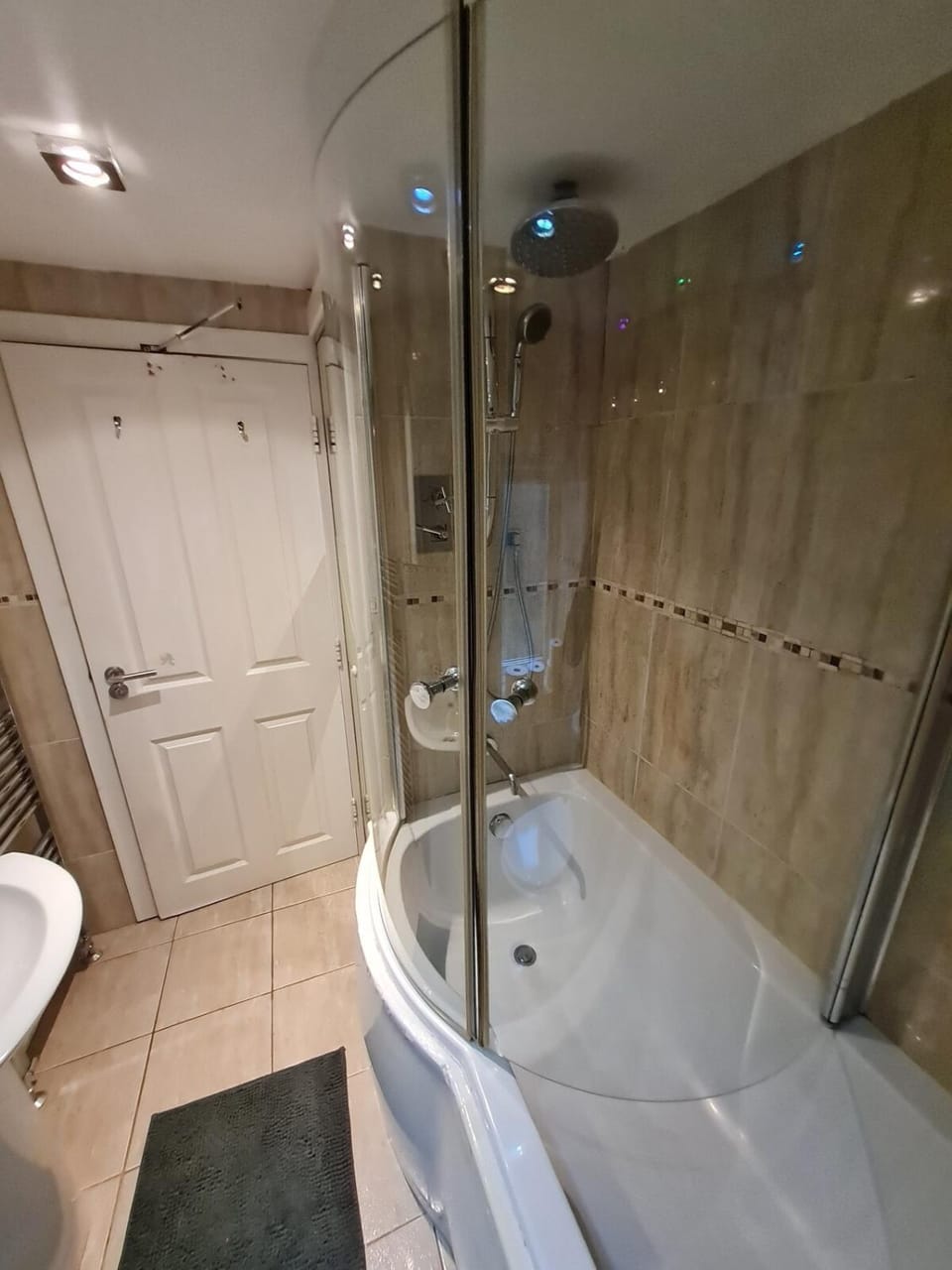 Douglas Head Road Apartment in Douglas