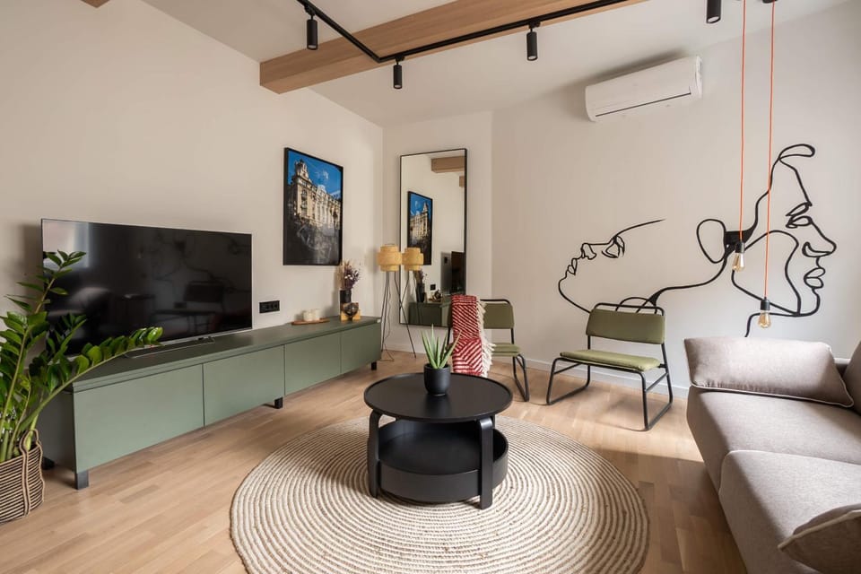 TV and multimedia, Living room, Seating area