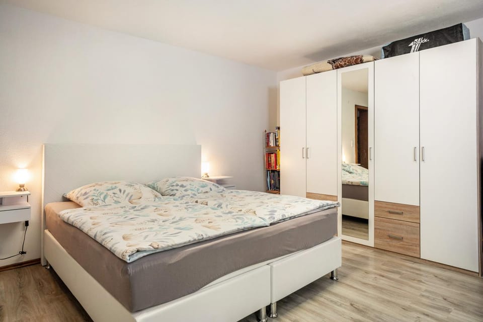 Living room, Bedroom
