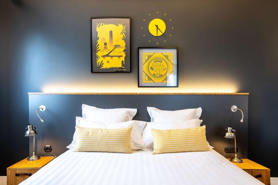 Photo of the whole room, On site