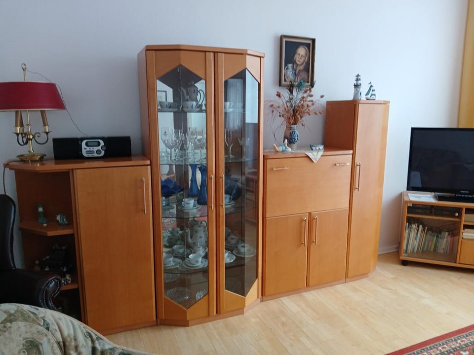 Property building, Living room