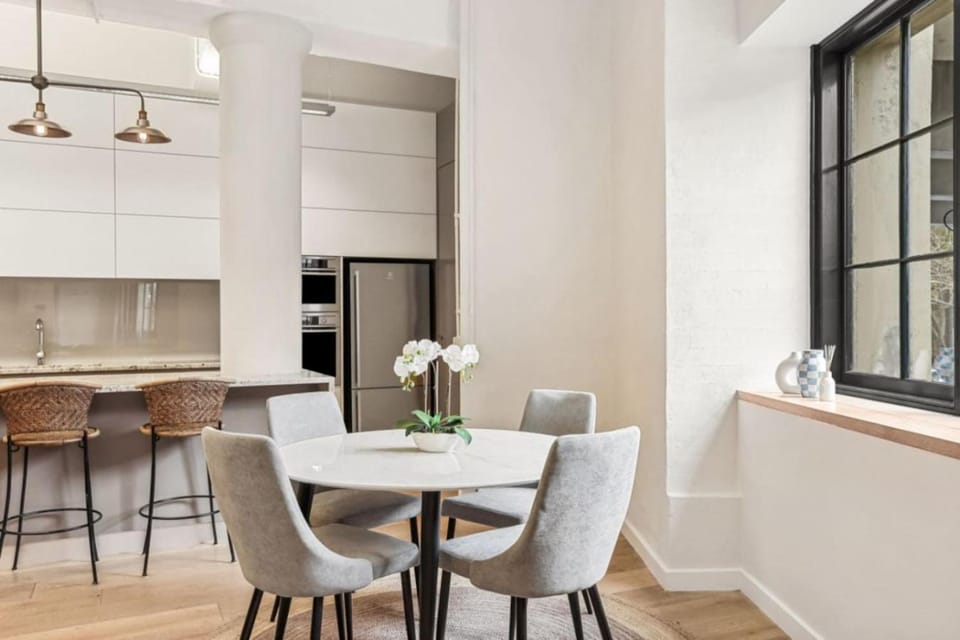 Renovated Warehouse Conversion in The Heart of Sydney Apartment in Sydney