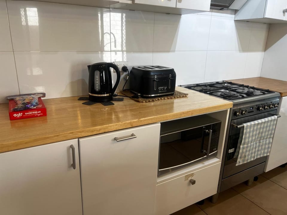3 bedroom Kids friendly home House in Perth