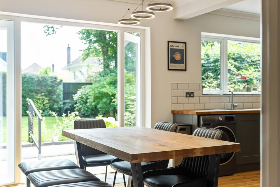 Coastal Garden Retreats House in Poole