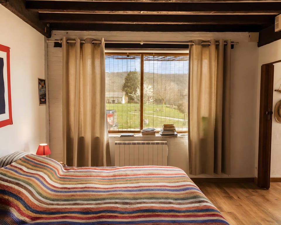 Living room, Bedroom