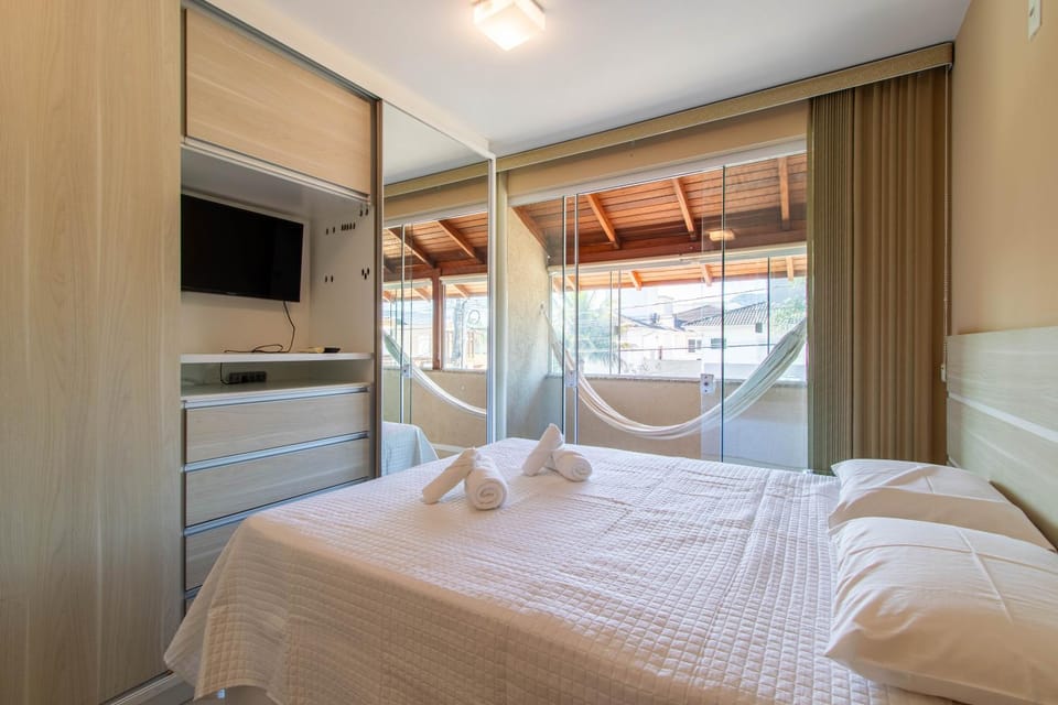 Casa charmosa com churrasqueira HZ3244 House in Florianopolis