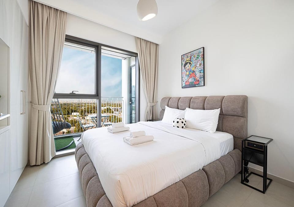 Bed, View (from property/room), Bedroom, towels
