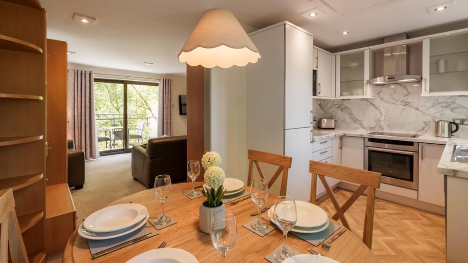 Kitchen or kitchenette, Living room, Dining area, pet friendly