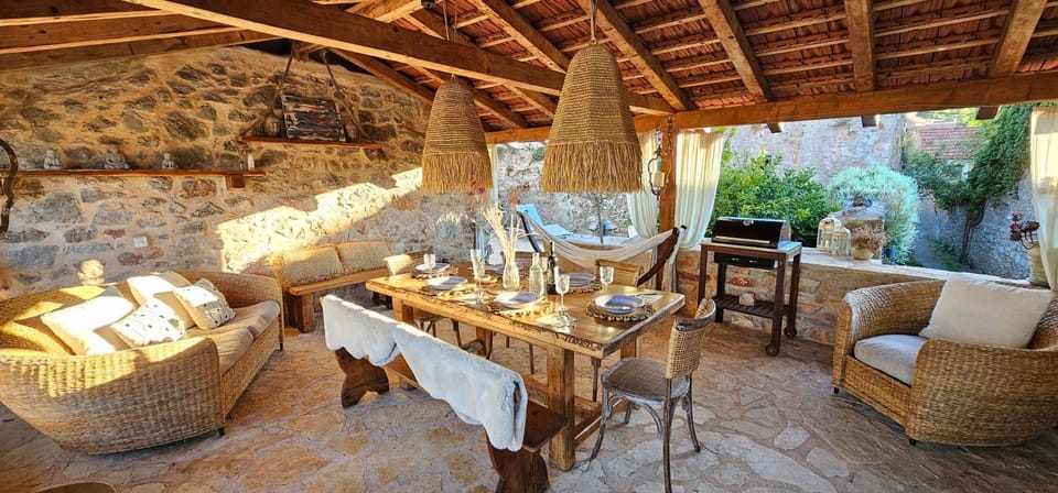 Hvar Stone Villa with pool House in Stari Grad