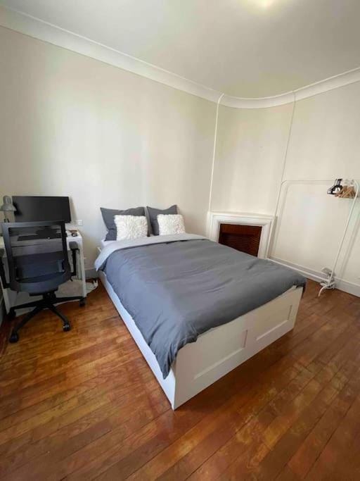 Cozy Apartment in Vernon center Apartment in Vernon