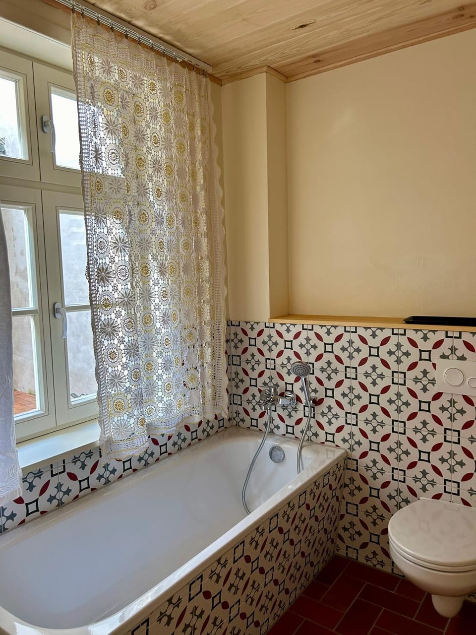Bathroom, Bath