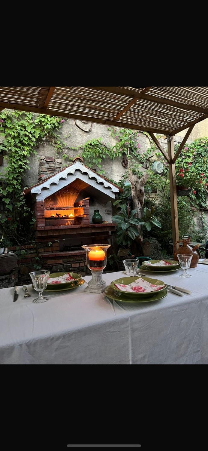 Property building, Patio