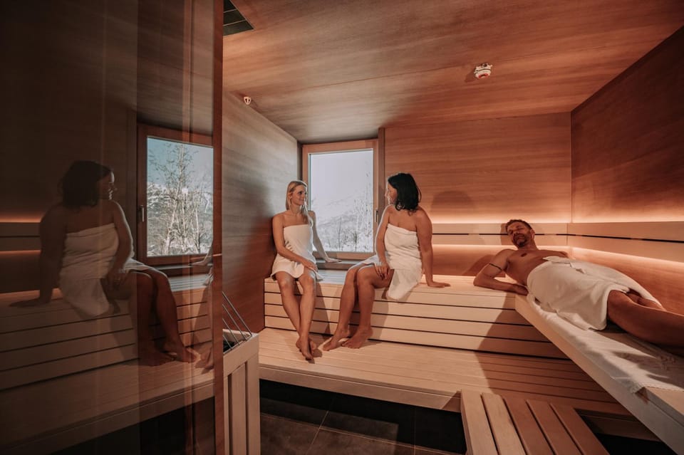 Sauna, Spa and wellness centre/facilities