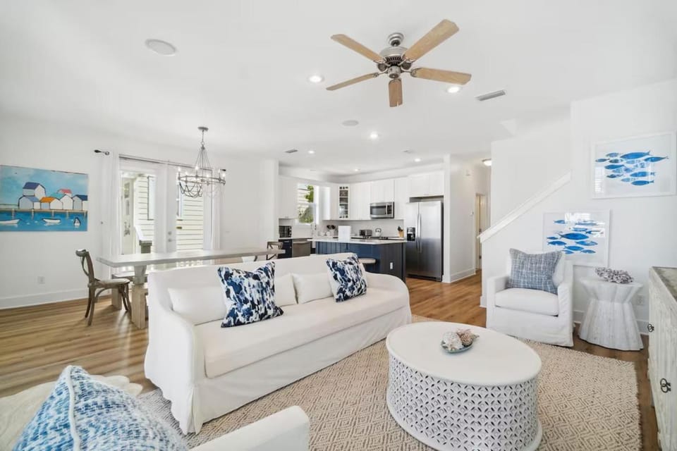 Sound Waves Getaways by Oversee 30A House in Rosemary Beach