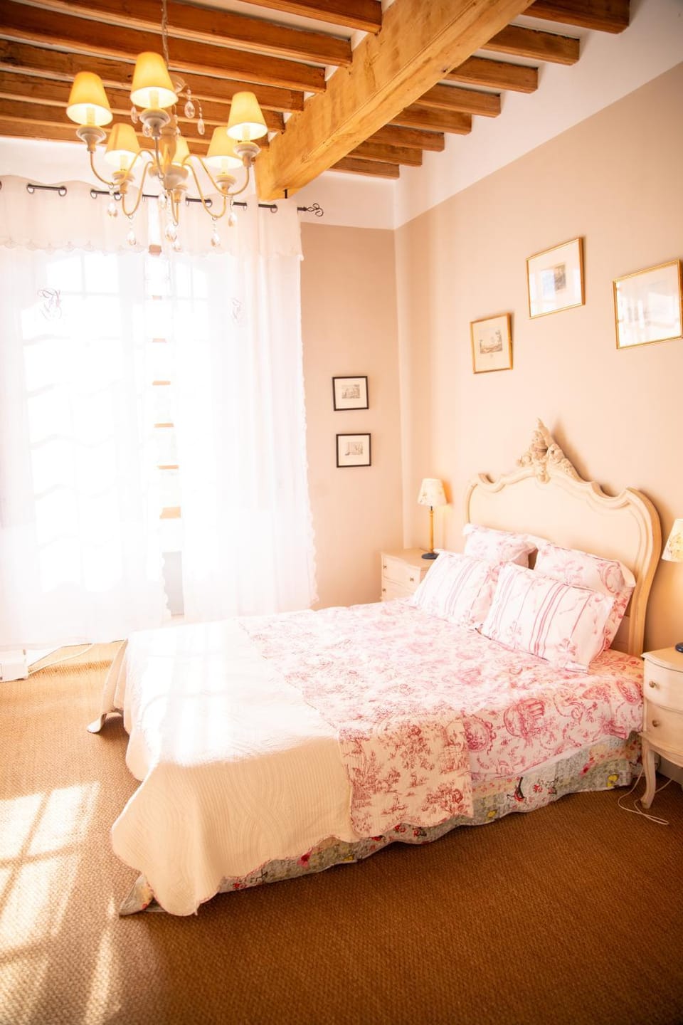 Le Vieux Castel Bed and Breakfast in Provence-Alpes-Côte d'Azur