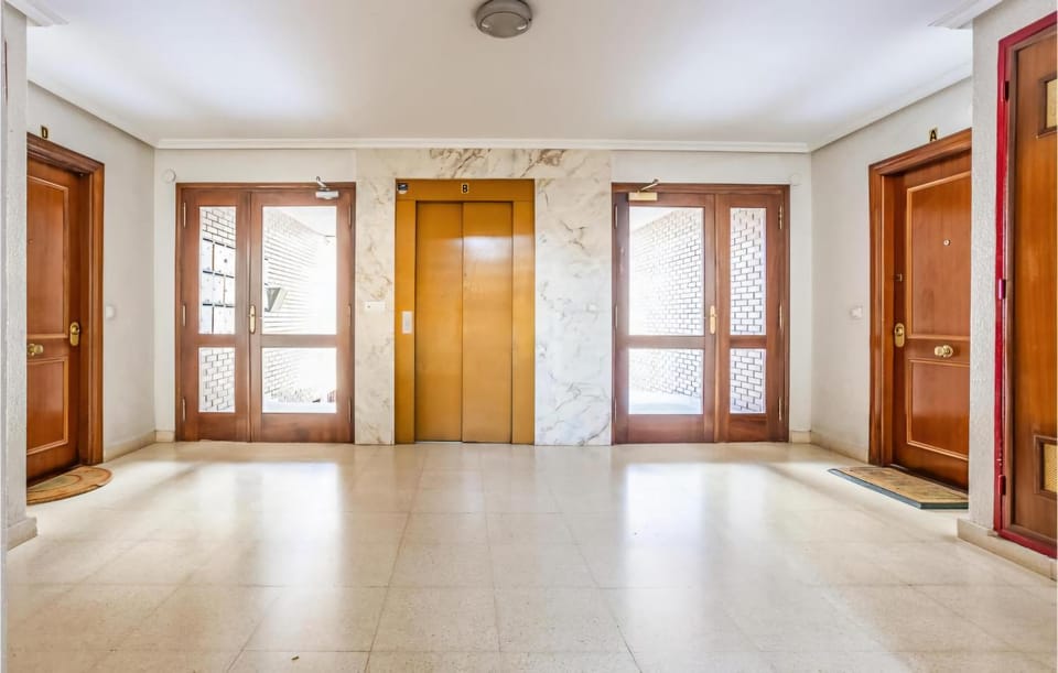 elevator