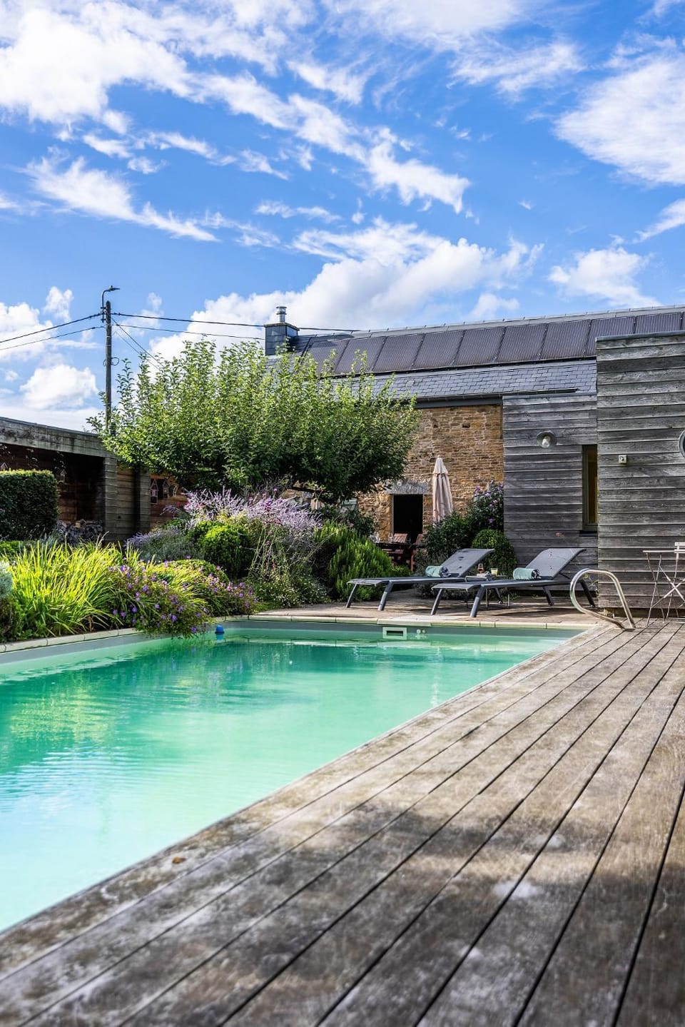 Patio, Garden, Swimming pool