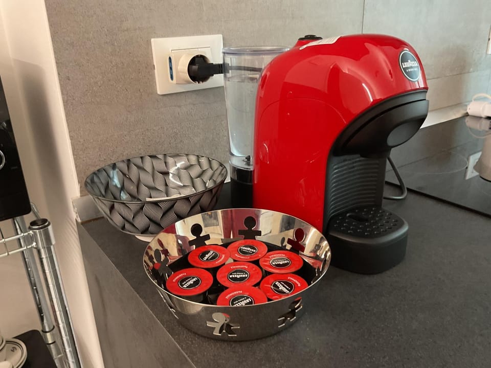Coffee/tea facilities