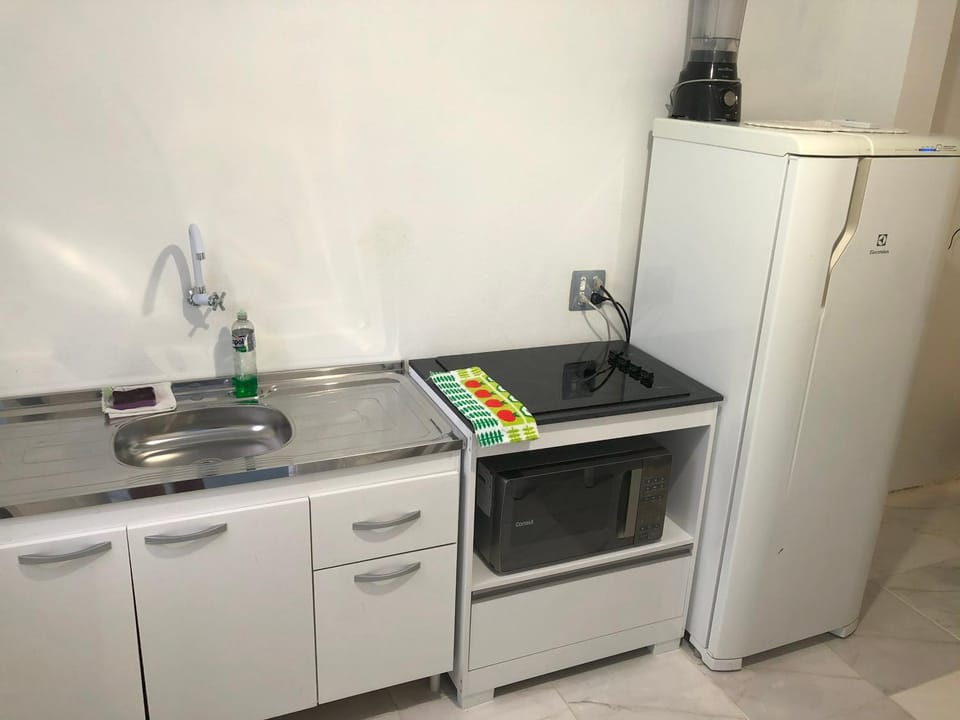 Communal kitchen, kitchen