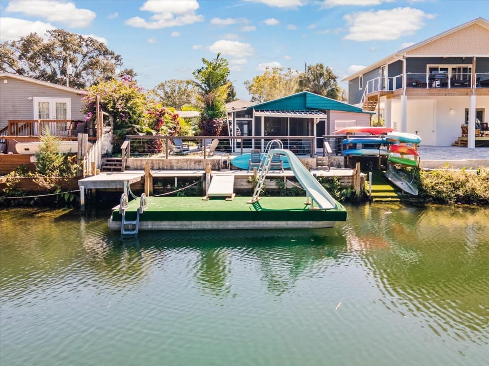 The Hideaway at Weeki Wachee House in Spring Hill