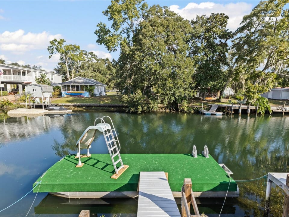 The Hideaway at Weeki Wachee House in Spring Hill