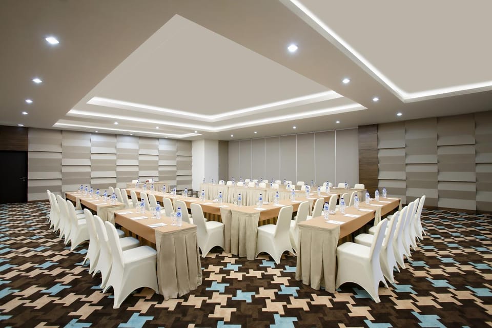 Meeting/conference room