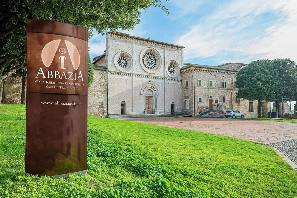 Landmark view, Location