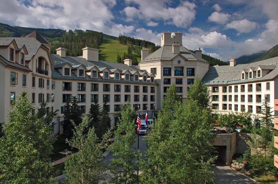 Ascent 305 by East West Hospitality Apartment in Avon