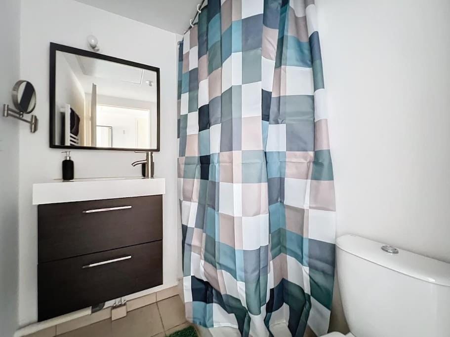 Studio paisible - métro Oullins centre Apartment in Lyon