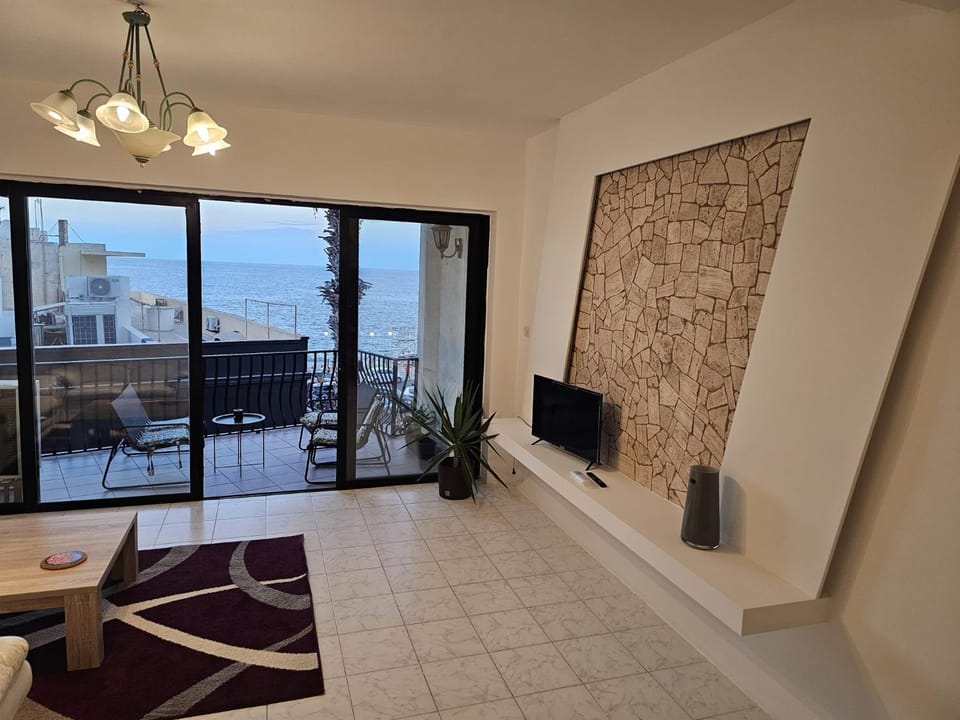 Puzzle flat 2 Apartment in Saint Paul's Bay