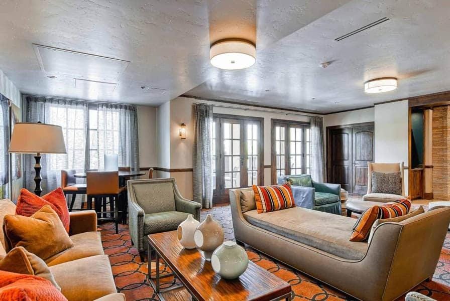 Ascent 408 by East West Hospitality Apartment in Avon